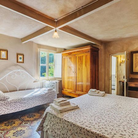 Carro Agriturismo Di Charme E Ristorante Stallato Il Filo Di Paglia מראה חיצוני תמונה