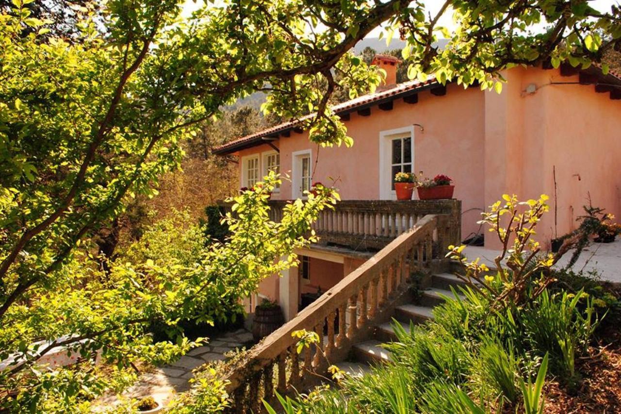 Carro Agriturismo Di Charme E Ristorante Stallato Il Filo Di Paglia מראה חיצוני תמונה
